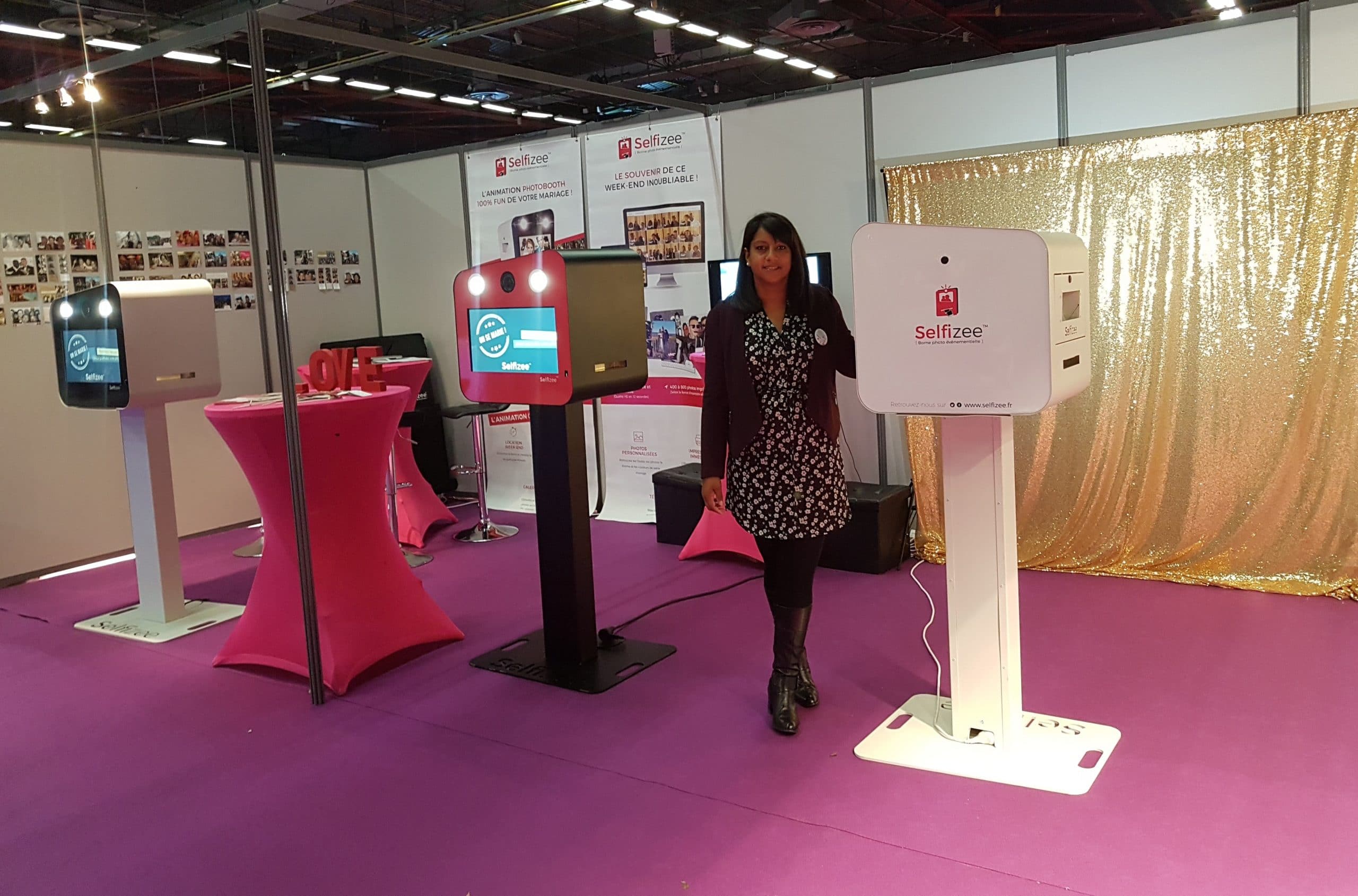 Stand bornes photos Selfizee au salon du mariage 2017 à Brest - location borne selfie aux particuliers pour mariage, anniversaire ou fête dans le Finistère