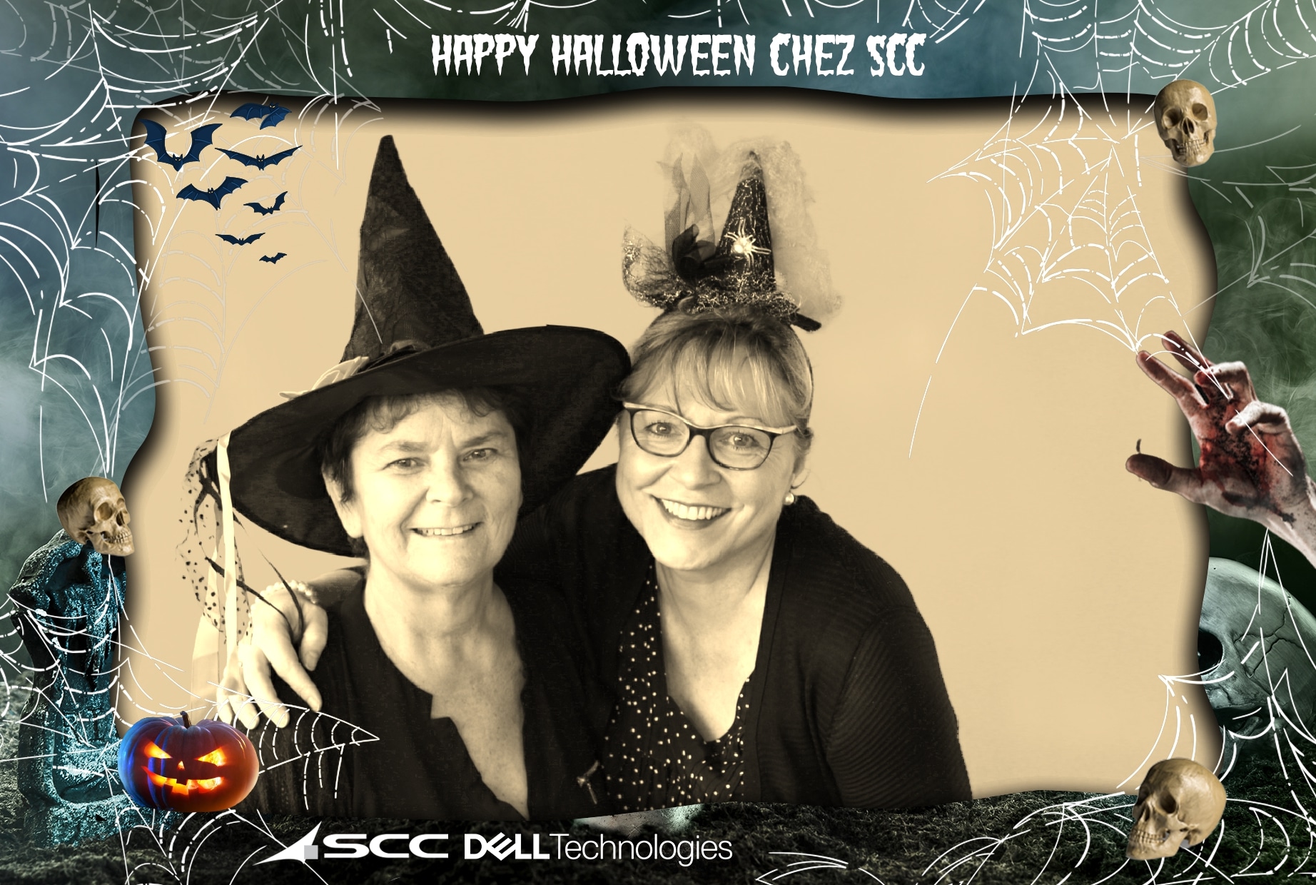 Animation photo Halloween et borne selfie à l'entreprise SCC Toulouse pour impressions selfies entre collègues