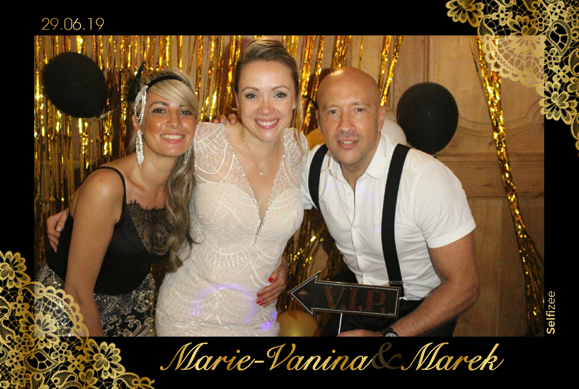 Animation photo mariage et borne selfie connectée Massy - borne photo à louer Massy / Essonne mariage avec impressions selfies